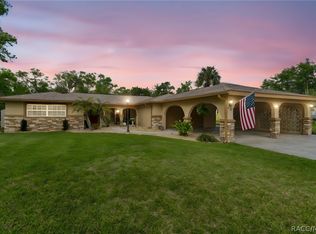 10039 W Halls River Rd, Homosassa, FL 34448