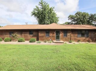 61 Williams Dr, Sullivan, MO 63080