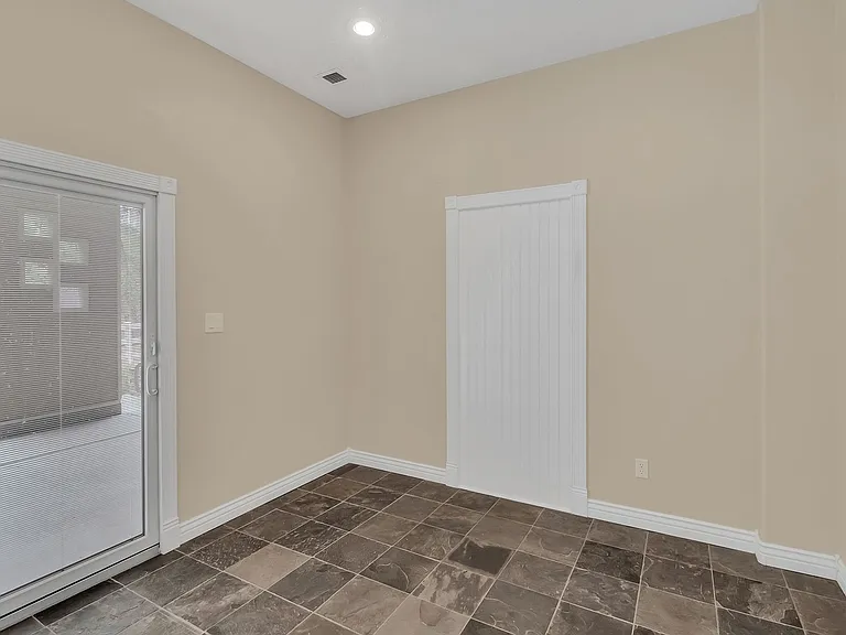 2245 Idella Ct — Photo 63