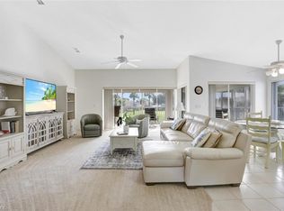 8401 Southbridge Dr APT 3, Estero, FL 33967