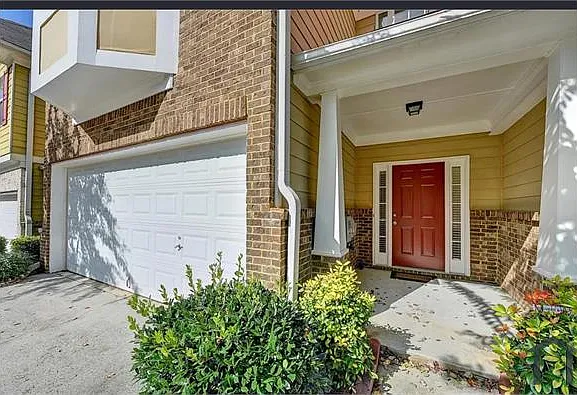 348 Creek Manor Way — Photo 3