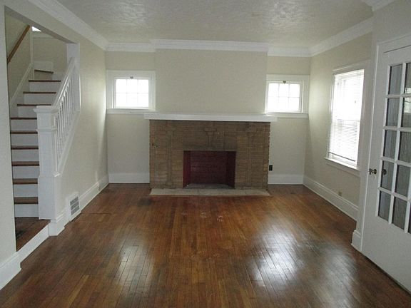 2nd image of 1755 Cumberland Rd