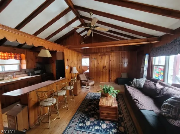 119 Glen Rd, Vernon Twp., NJ 07422