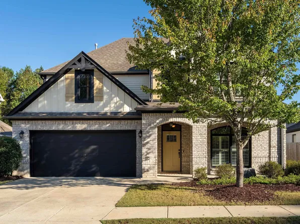 1008 Wicklow Ln, Birmingham, AL 35242