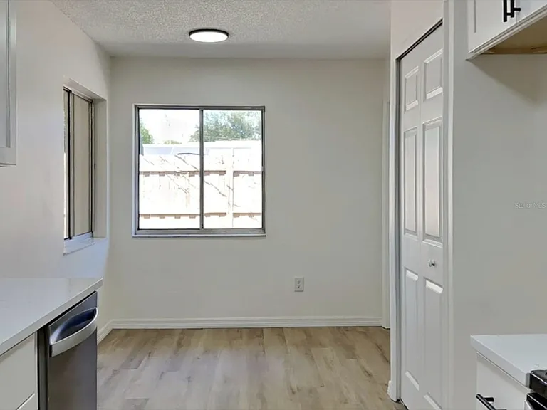 1868 E Cooper Dr — Photo 24