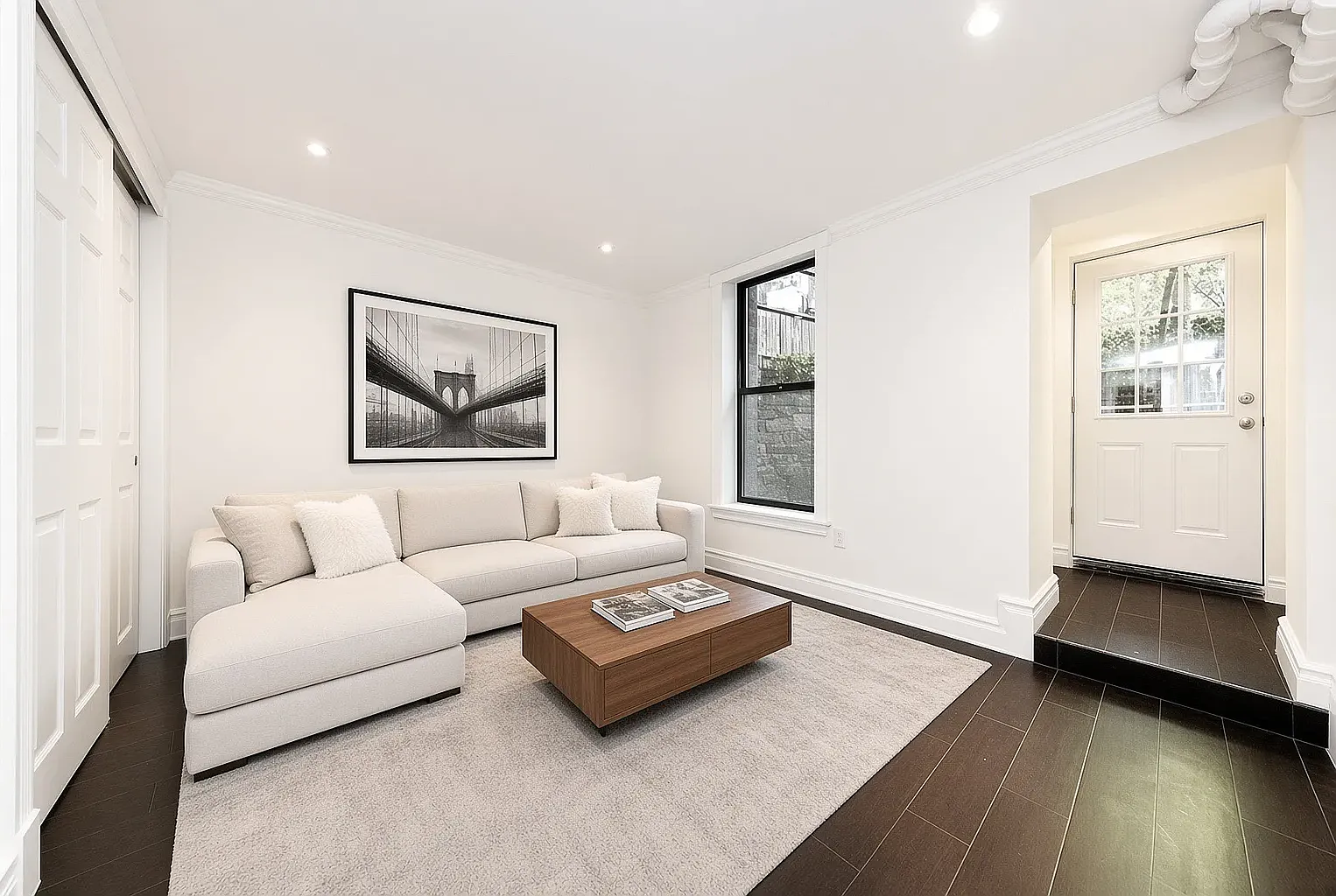 322 East 74th Street — Photo 2