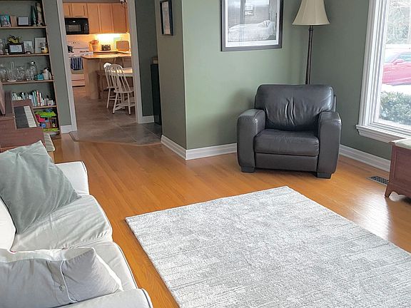 2nd image of 4113 Aberdeen Rd
