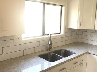3718 E 15th St, Long Beach, CA 90804