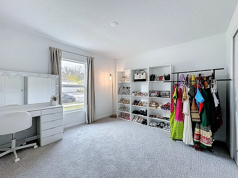 5023 Barnet Dr — Photo 10