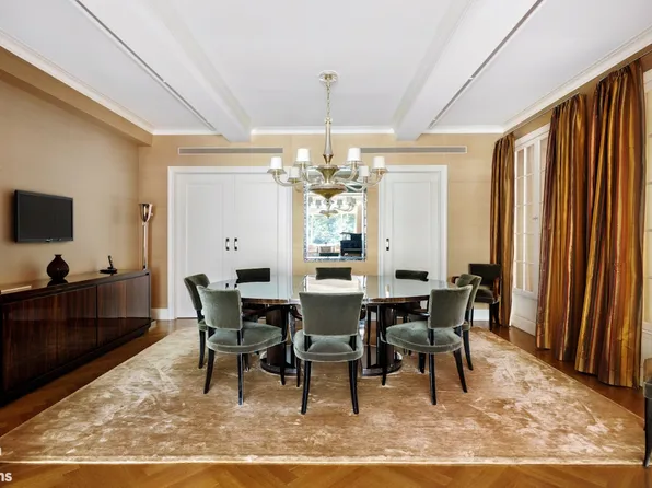 322 Central Park West image 5 of 15