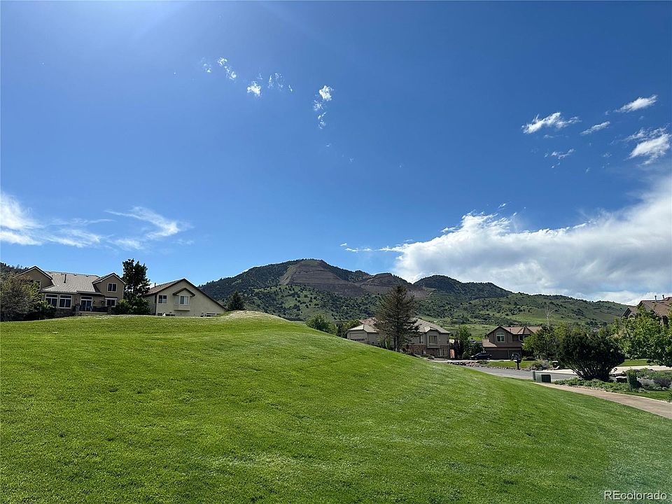 2nd image of 5264 Oak Hollow Drive