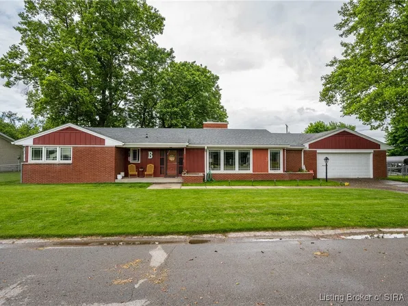 542 Linnwood Avenue, Sellersburg, IN 47172