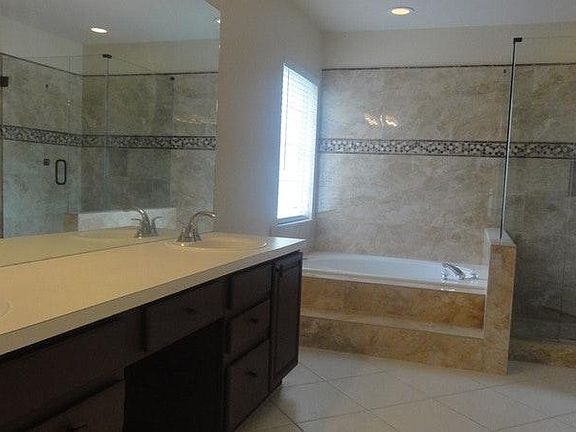 5th image of 13561 Buckhorn Run Ct