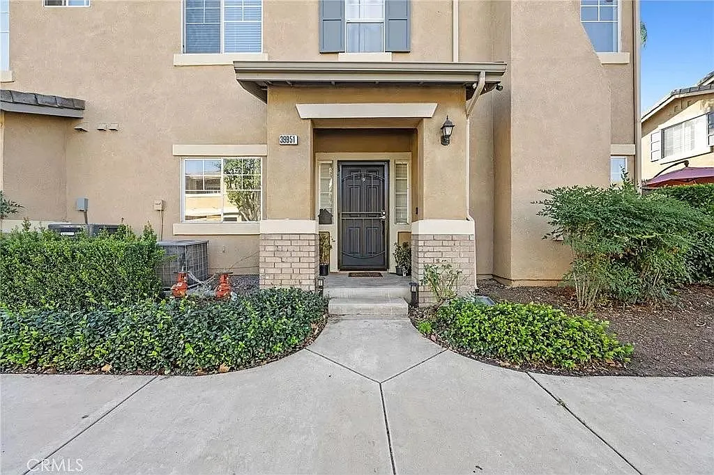 39951 Millbrook Way — Photo 2