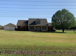 1225 Oswalt Rd, Columbus, MS 39702