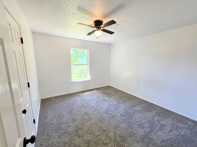 3501 SW Victoria Pl #2 — Photo 18