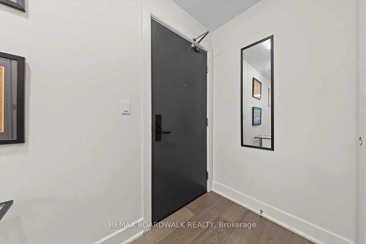 Studio, $1,950 — Photo 4