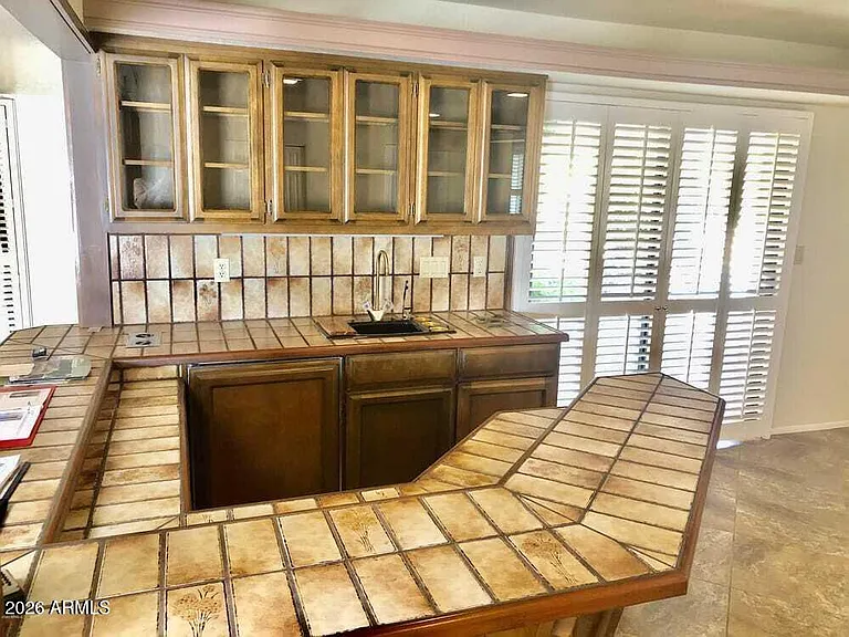 4800 E Mountain View Rd — Photo 15