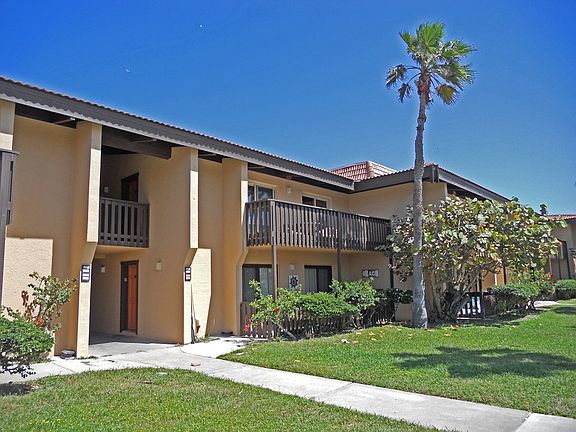 2nd image of 6608 Padre Blvd