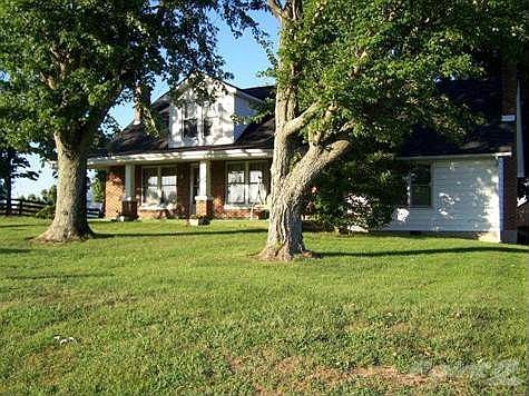 2nd image of 45 Casey Cir