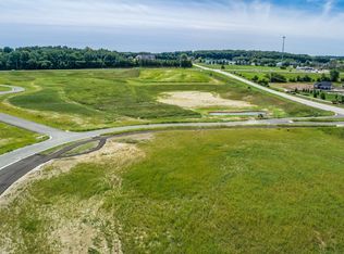 N71W27384 Wrens Way LOT 8, Hartland, WI 53029