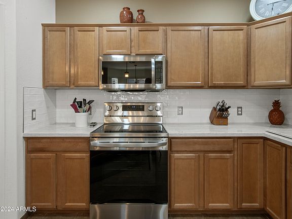 3rd image of 5450 E Mclellan Road #212