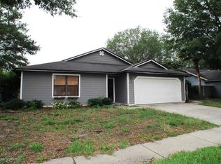 8354 Rockridge Dr, Jacksonville, FL 32244