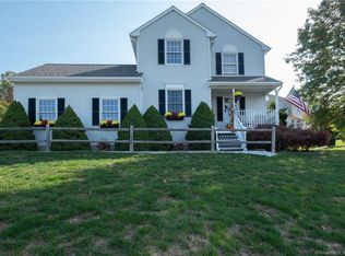 32 Ben Ct, Plainville, CT 06062