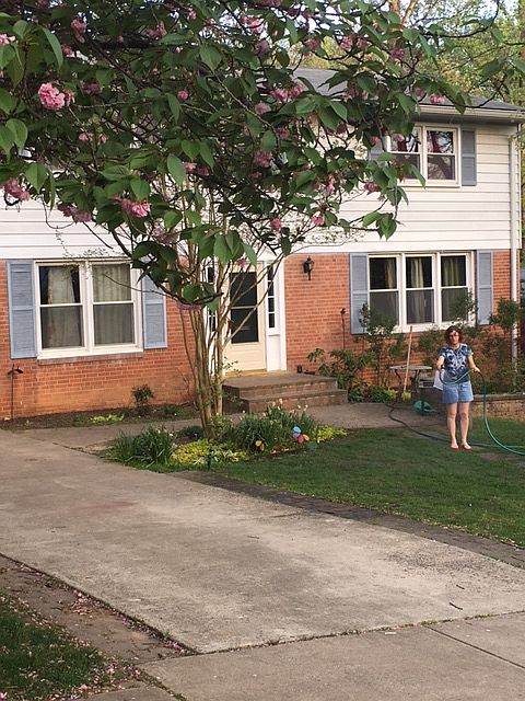 2nd image of 2439 Villanova Dr