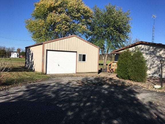 3rd image of 9764 E State Road 70