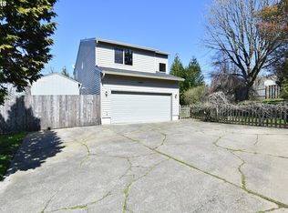 1441 SW 23rd Ct, Gresham, OR 97080