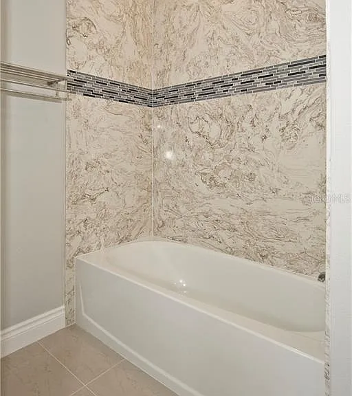 1927 Greenbriar Ter — Photo 22