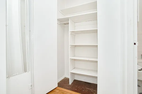 Rented by Living New York | media 2