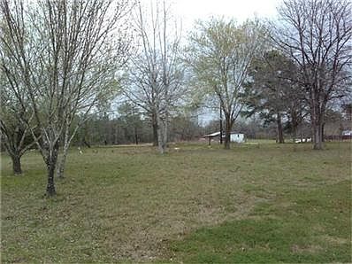 3rd image of 25 Barre Ln