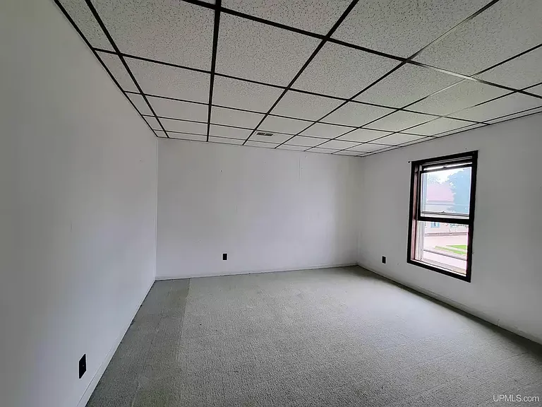 763 Maurice St #4 — Photo 6