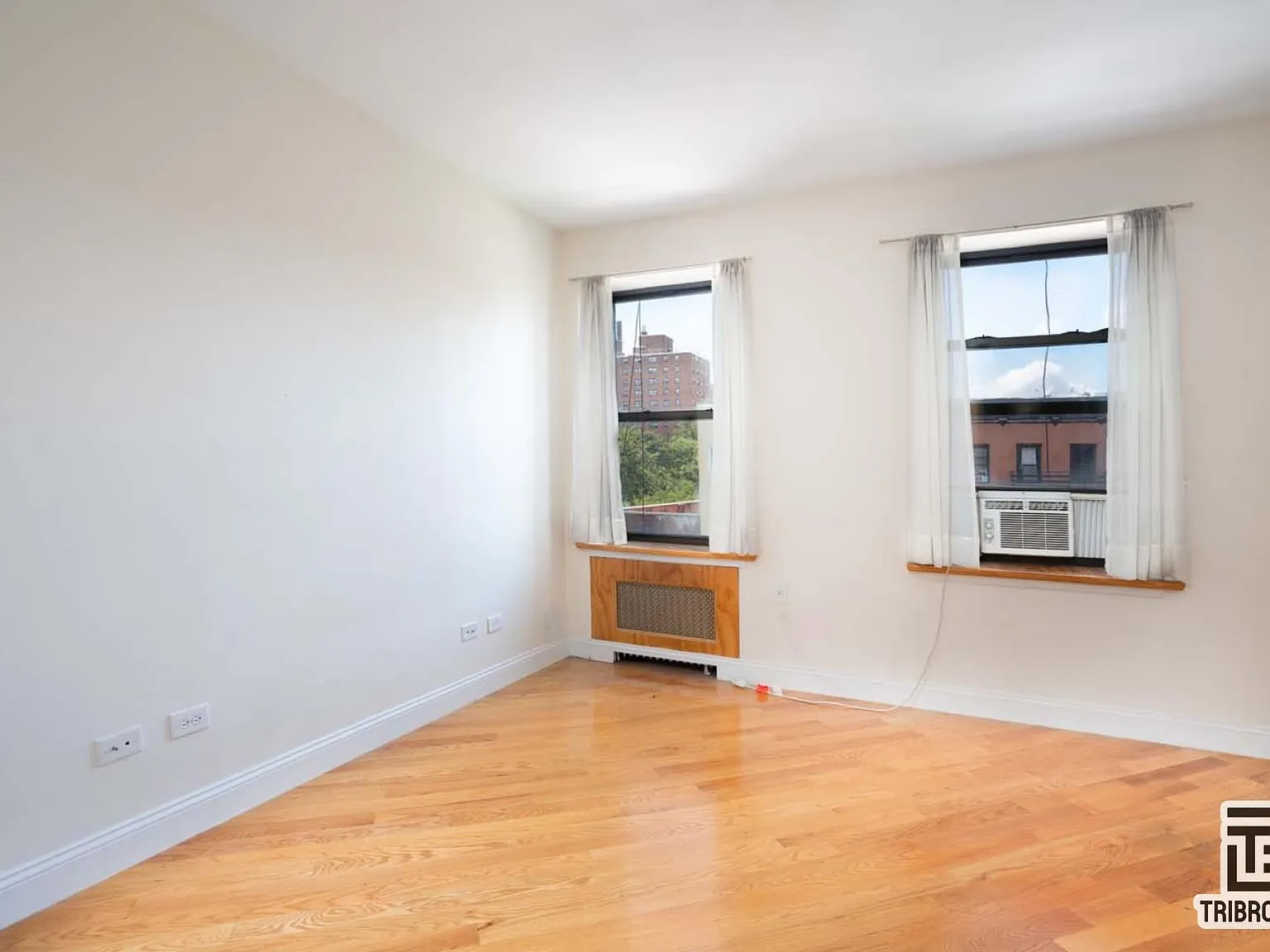 405 East 117th Street — Photo 4