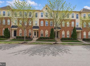 Linden Row Condominium, Leesburg, VA 20176