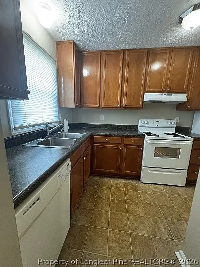 422 Kirkcaldy Ct — Photo 7