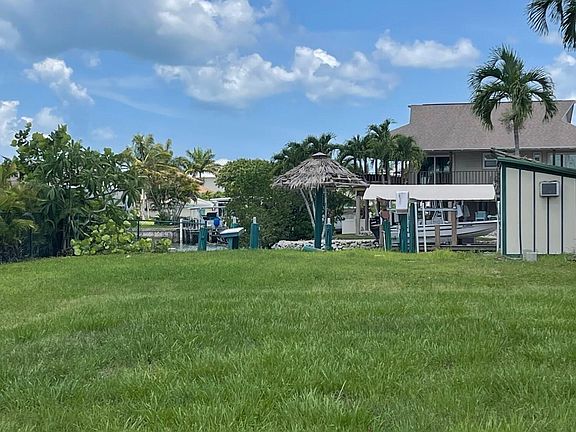 3rd image of 507 Goodland Dr W #0
