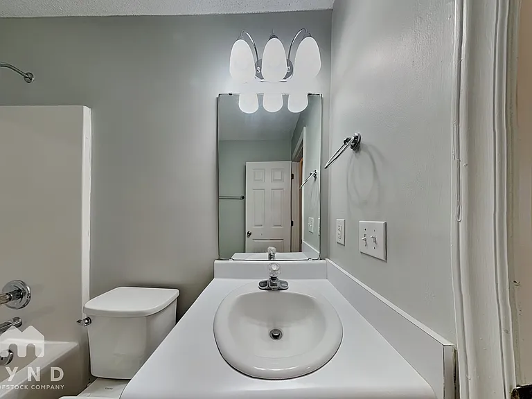 54 Pedernales Dr — Photo 16