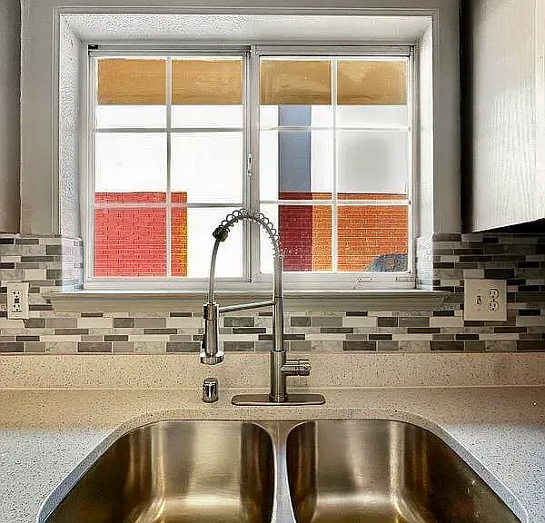1338 John Phelan Dr — Photo 7