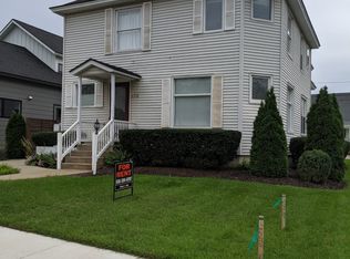 164 W 10th St, Holland, MI