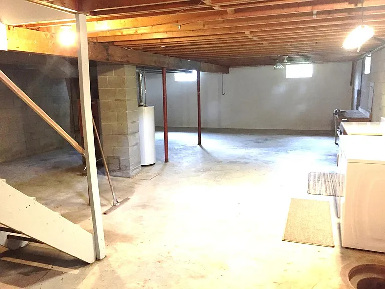 1809 Greensburg Rd — Photo 19