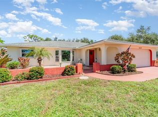 1839 Neptune Dr, Englewood, FL 34223