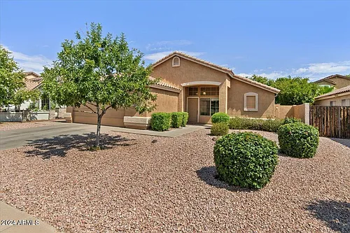 312 E Mesquite St Photo 1