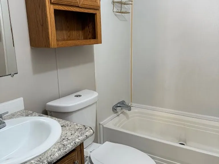 5172 Gregory Rd #2 — Photo 15
