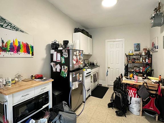 5th image of 1132 1st Ave APT 4B