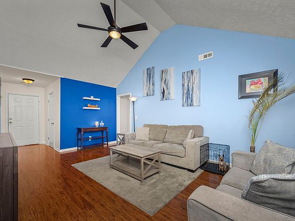 5th image of 8210 Minehead Dr