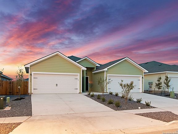 3rd image of 617-619 Grayson Lane