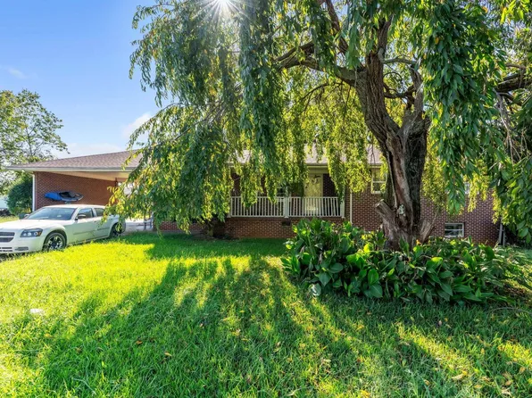 1113 South Ave #14, Greer, SC 29650